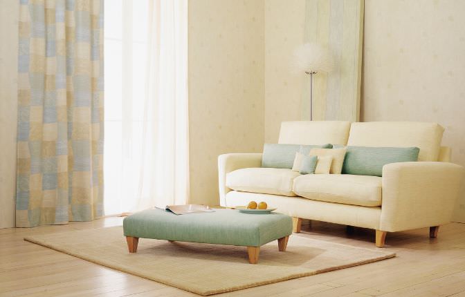 decorar con sofás y cojines en madrid